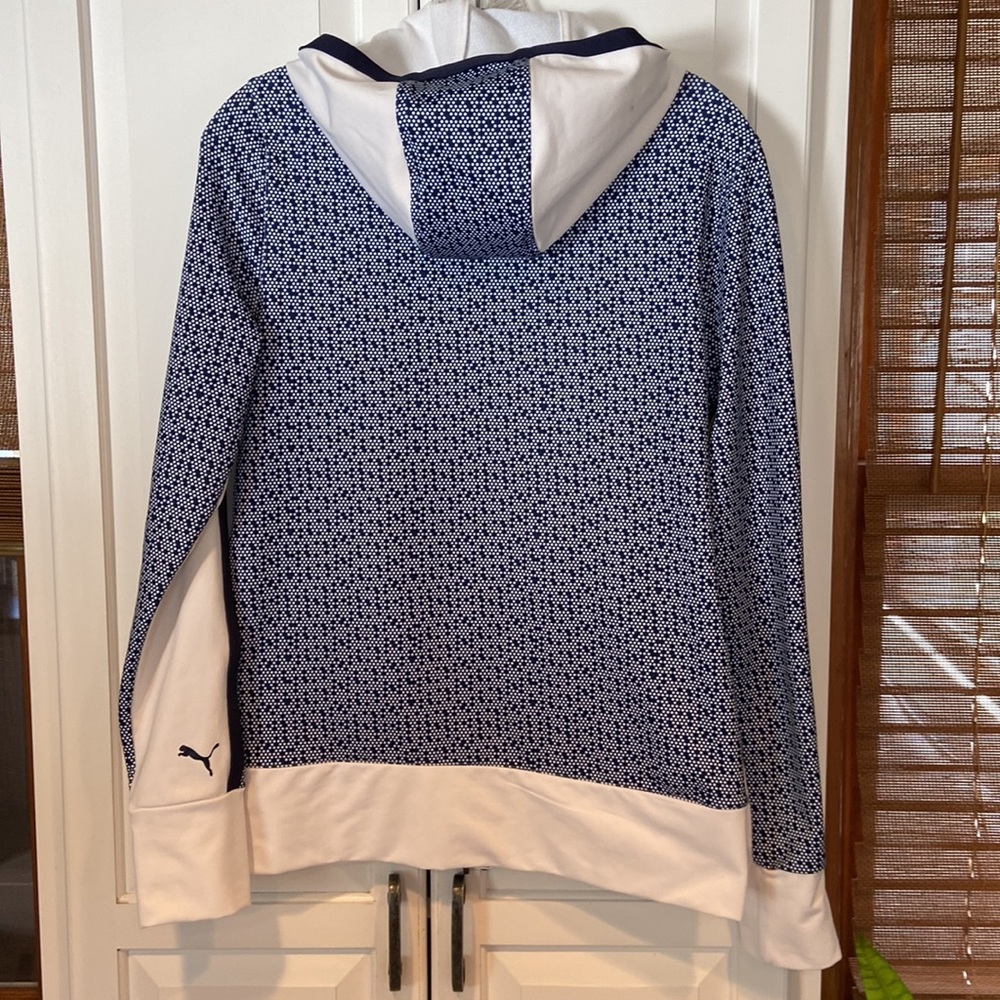 Puma Zip Up Sweatshirt - size M